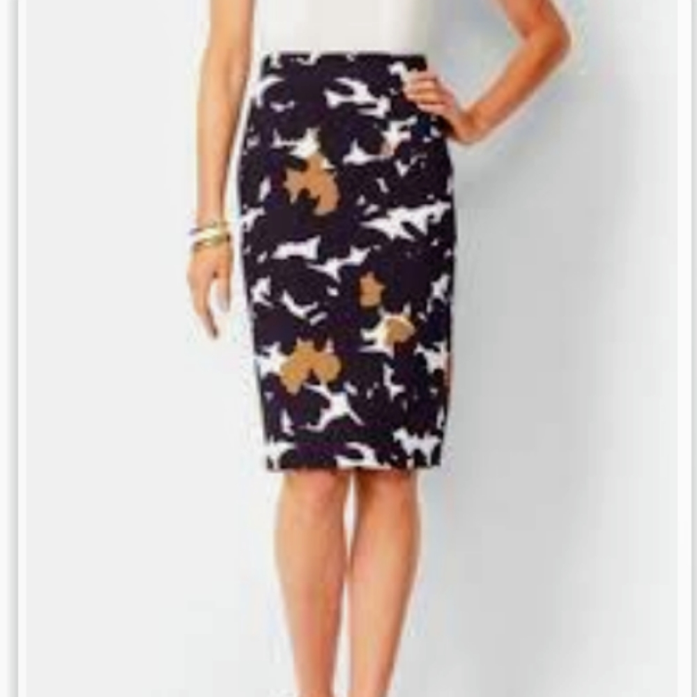 Talbot's Black White and Brown Pencil Skirt